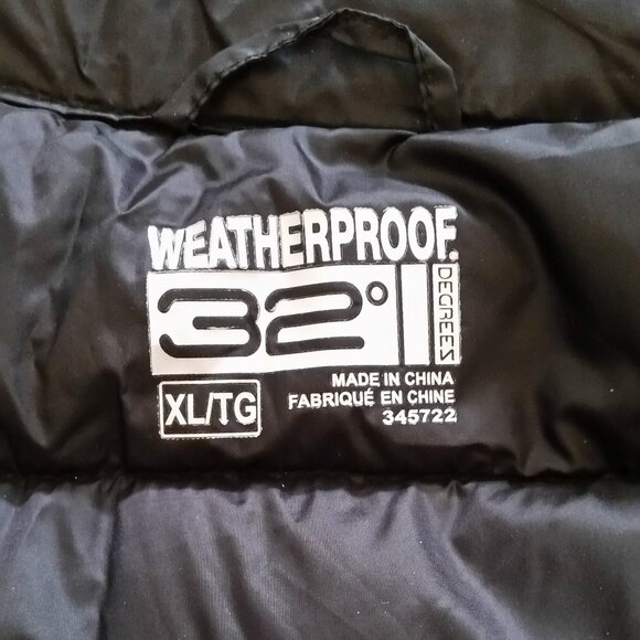 Ladies Down vest - Picture 2 of 3